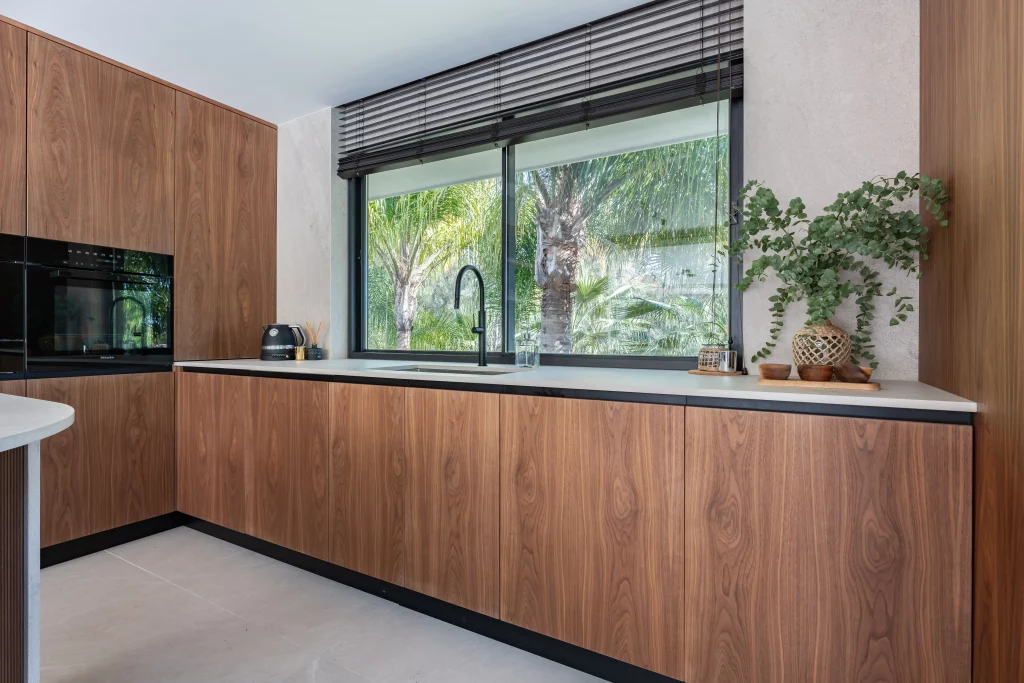 Luxury kitchens